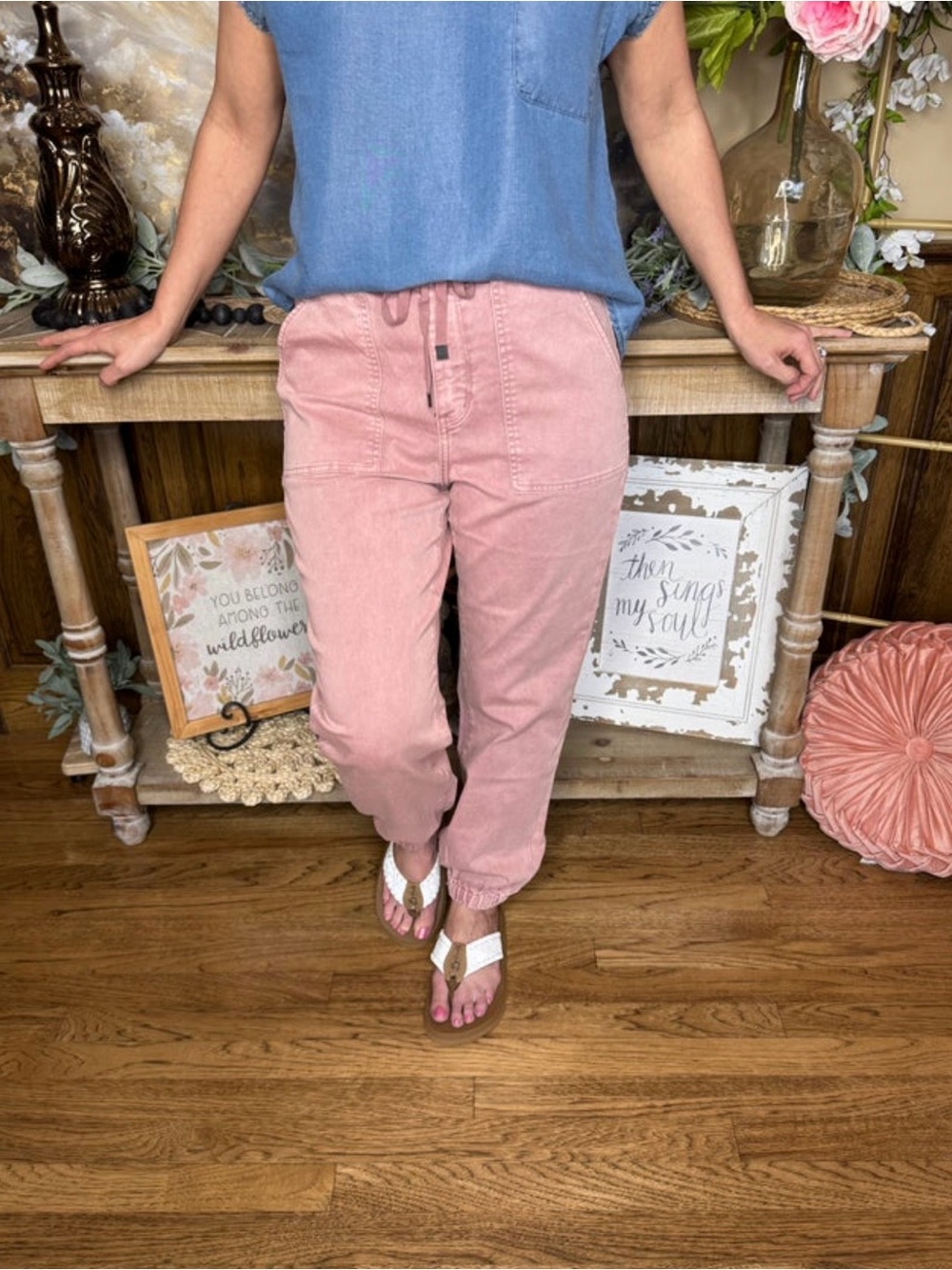 Mica pink joggers size XL